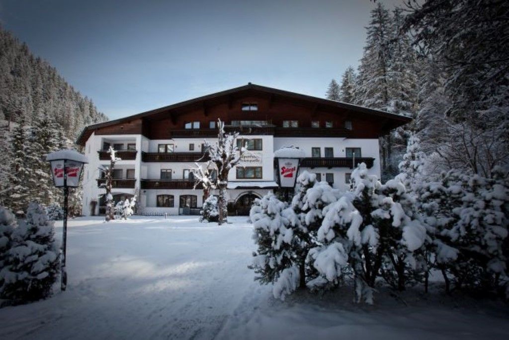 Hotel Evianquelle Bad Gastein Exterior photo